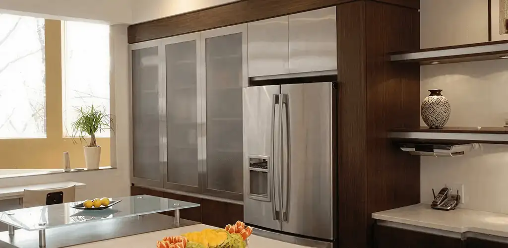 Cabinet door replacement and modern kitchen cabinet upgrade in Provo, UT